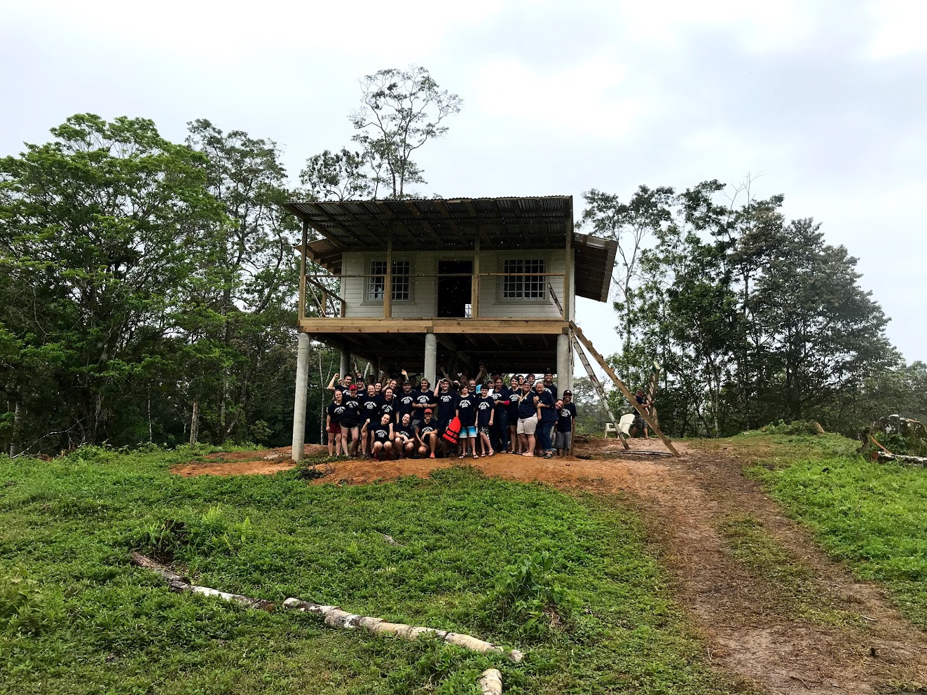 Outpost Panama - Homes of Hope Lends a Helping Hand - YWAM Ships Kona